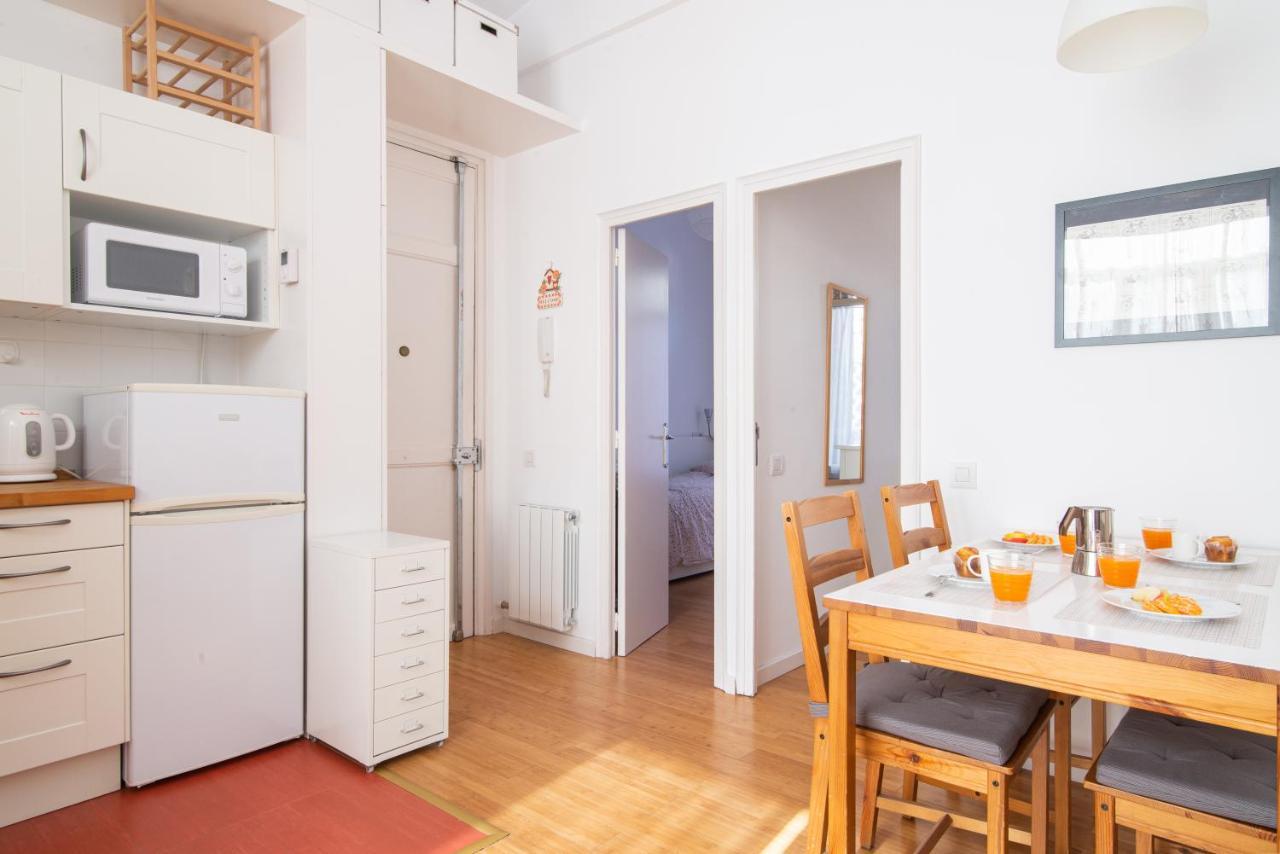 Barcelona Cozy Apartment Eksteriør bilde